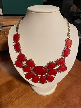 Red Statement Necklace ❤️💋